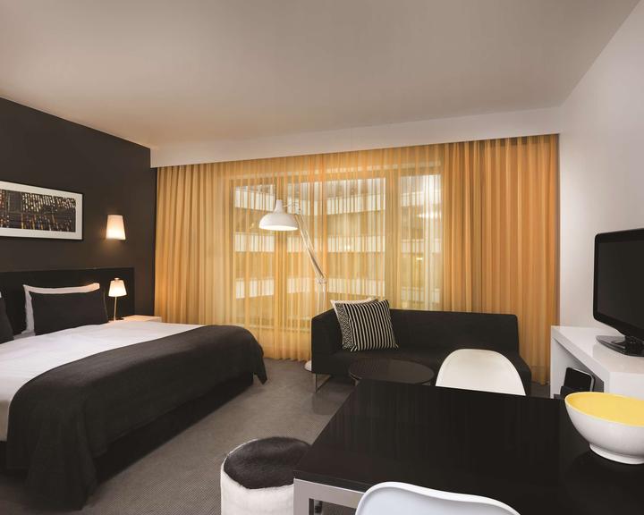 Adina Apartment Hotel Berlin Hackescher Markt 86 Berlin Hotel Deals Reviews Kayak