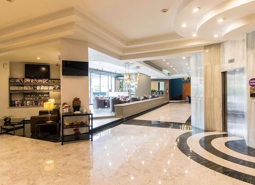 Lobby Photo