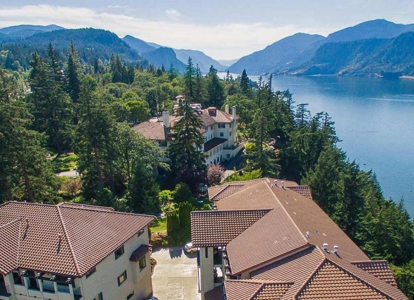 Outdoors view Photo
