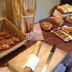 Hotel - Restaurant du Lac - Agen breakfast buffet in Boé with croissants, baguettes, pastries and jam