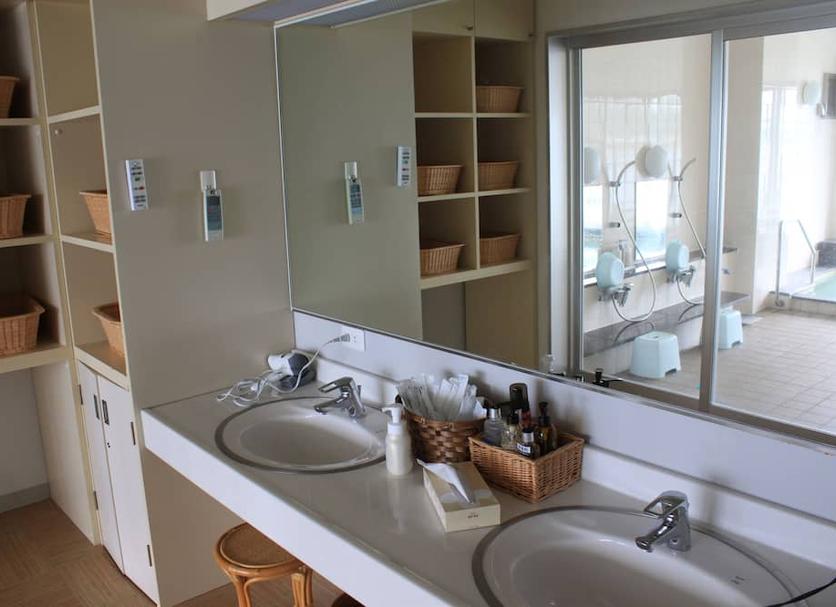 Bathroom Photo