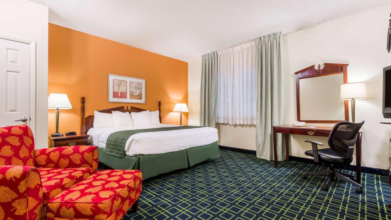 Baymont by Wyndham Greensburg