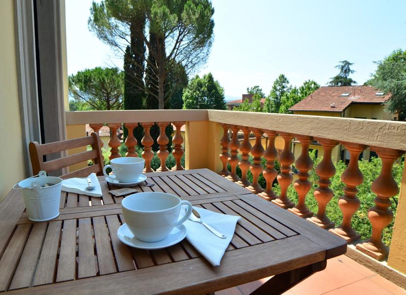 Balcony Photo
