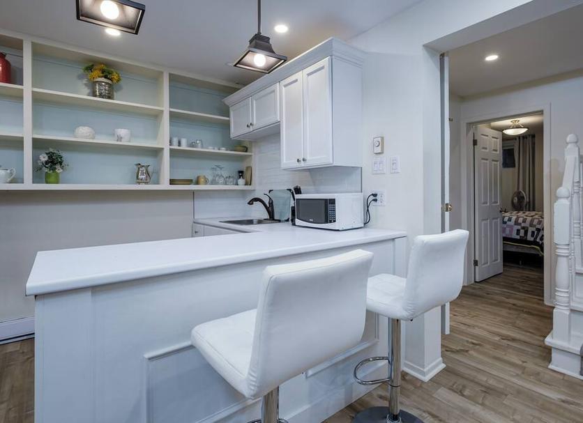 Kitchen Photo