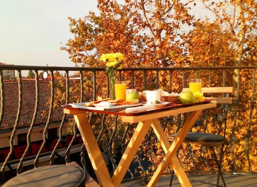 Balcony Photo