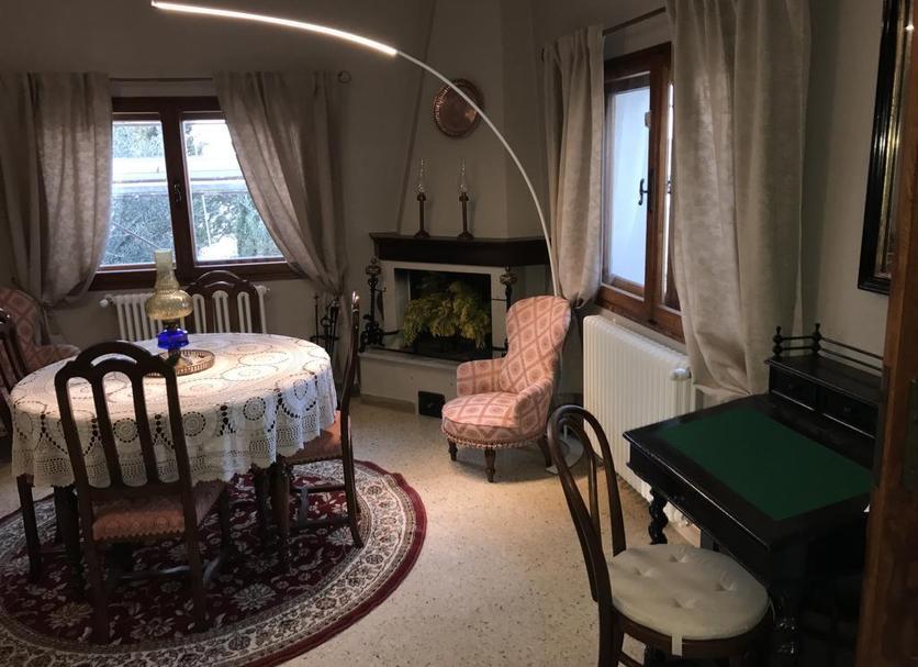 Dining room Photo