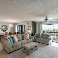 Fabulous ocean and beach views with top complex amenities