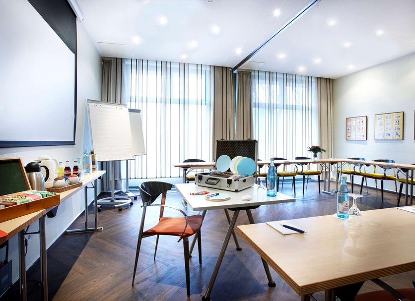 Conference room Photo
