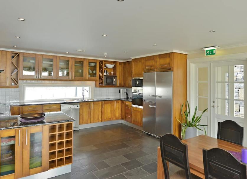 Kitchen Photo