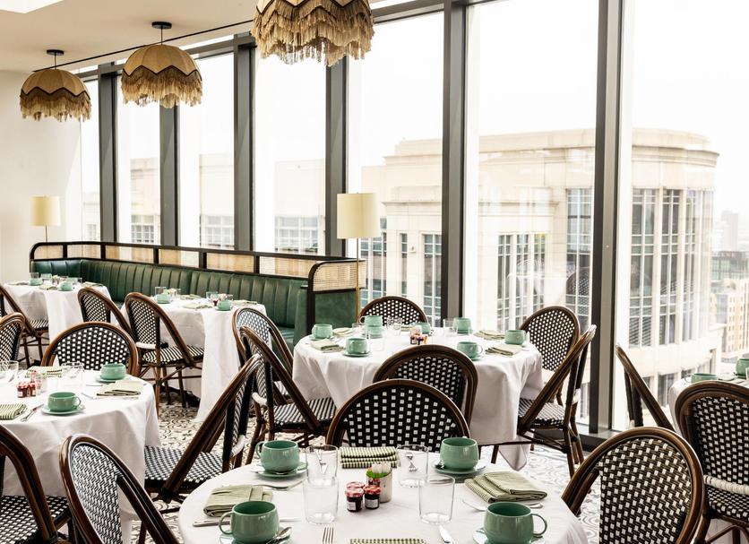 Restaurant Photo