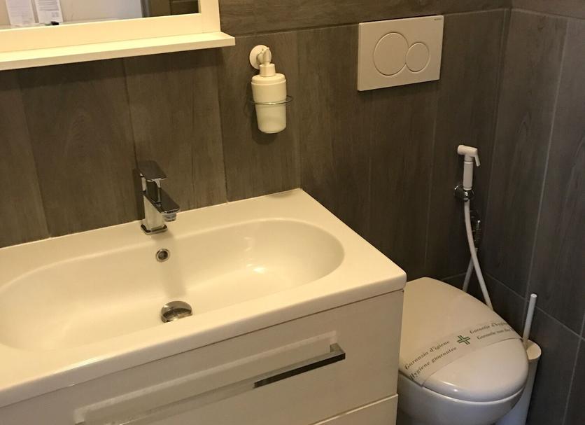 Bathroom Photo