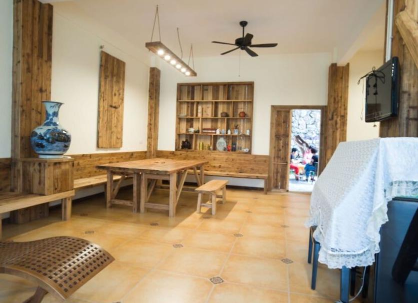 Dining room Photo