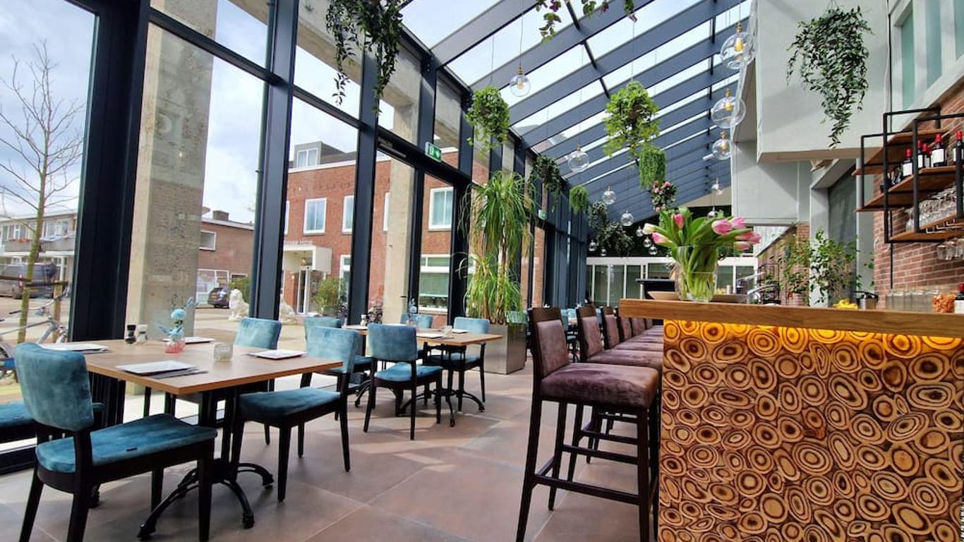 Chassé Hotel Residency