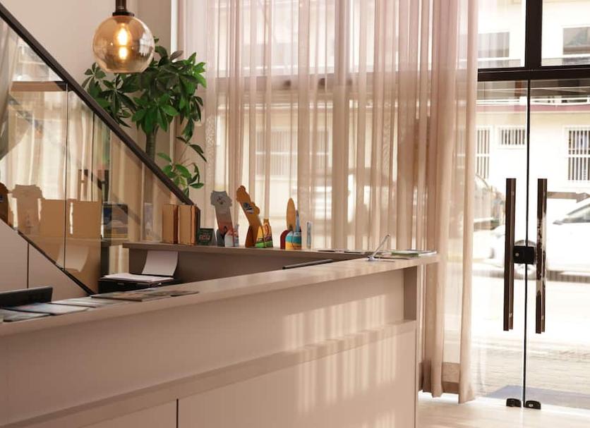 Front desk Photo