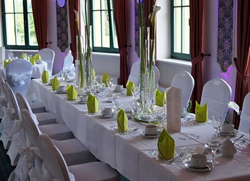 Banquet hall Photo
