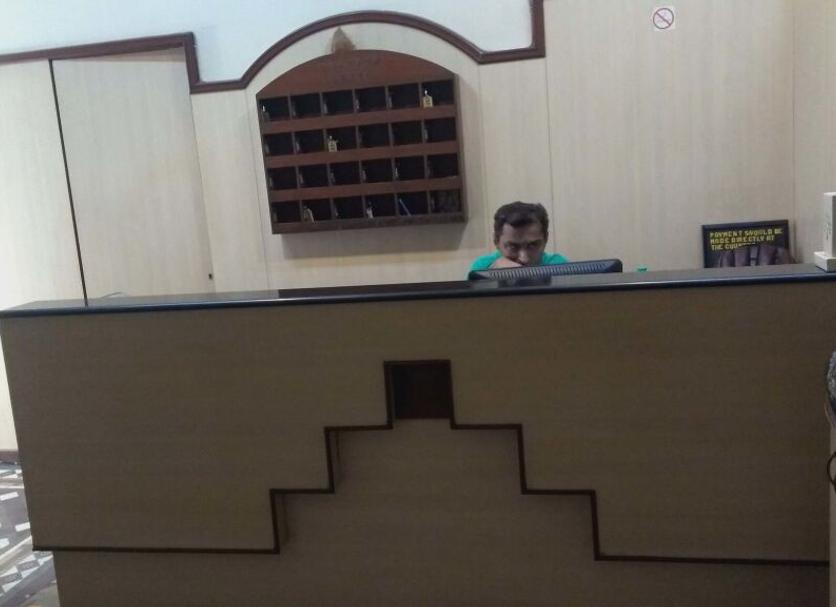 Front desk Photo