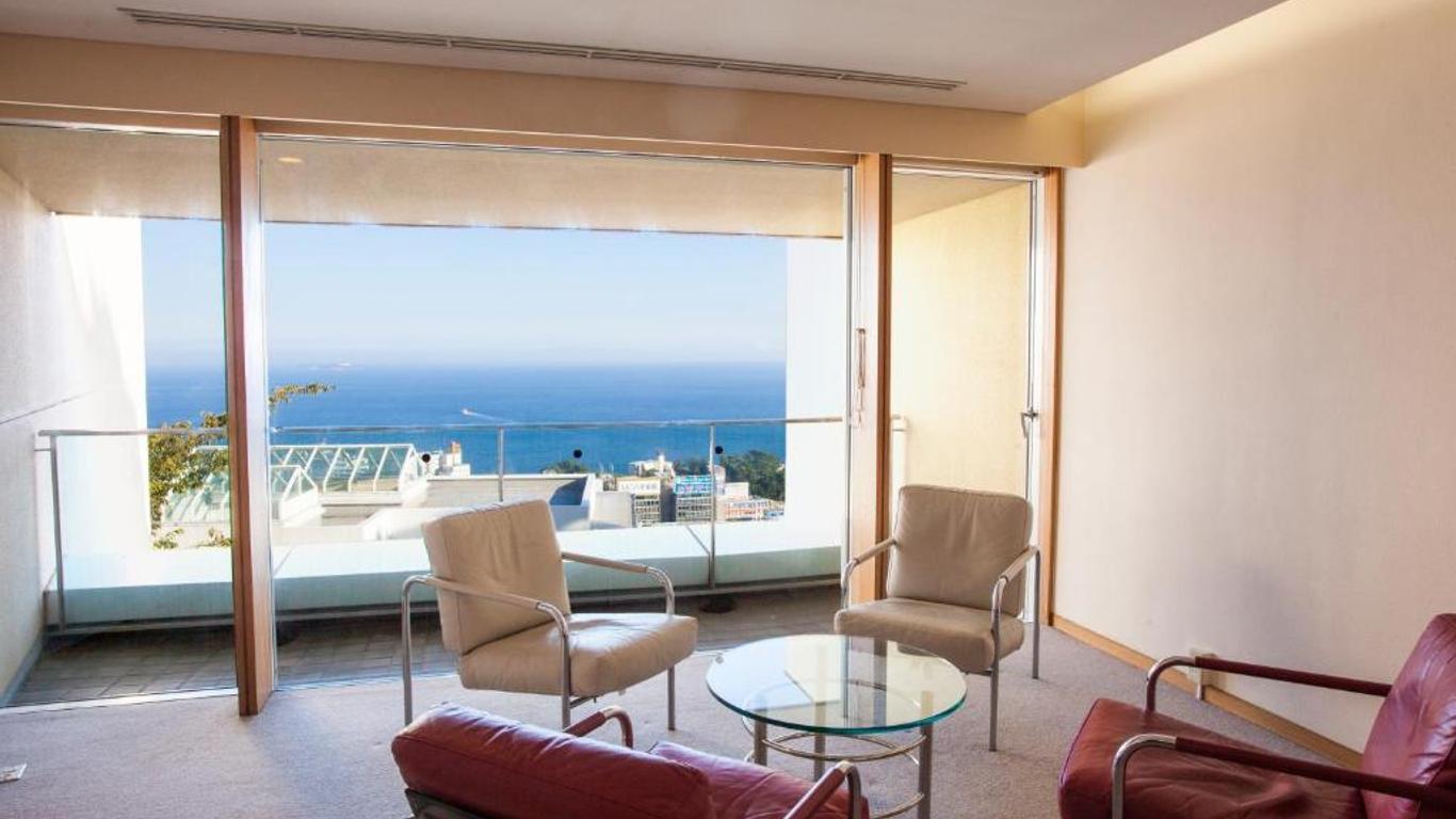 Four Seasons Club Atami Boyokan