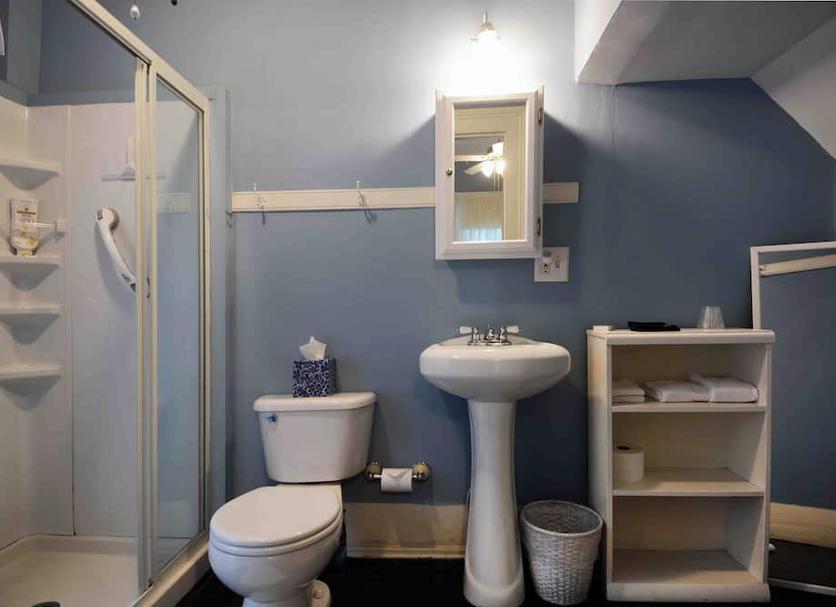 Bathroom Photo