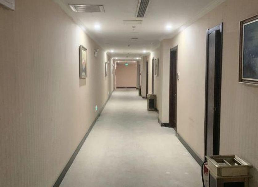 Hallway Photo