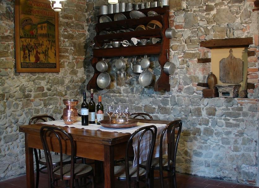 Dining room Photo
