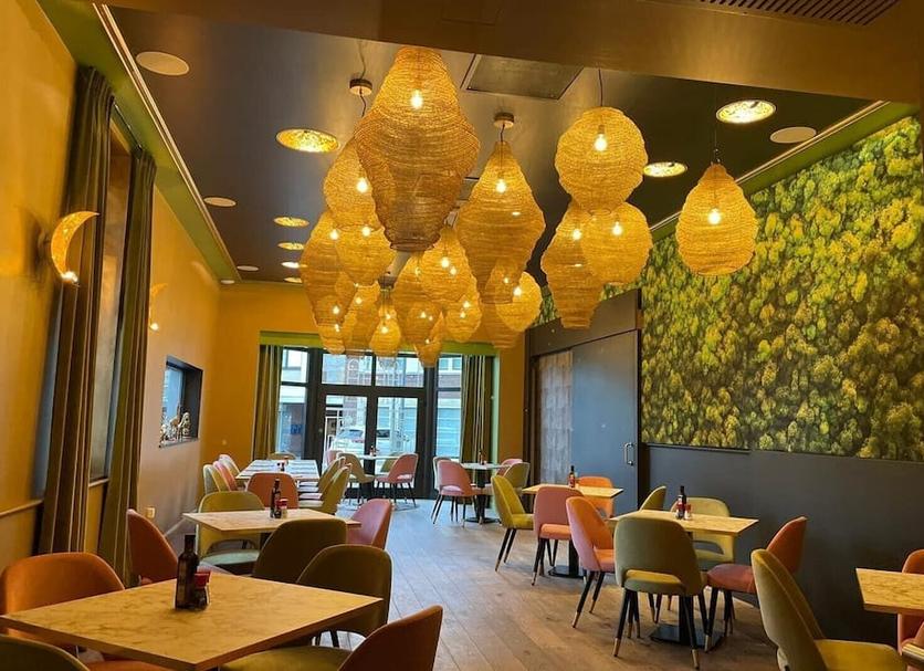 Restaurant Photo