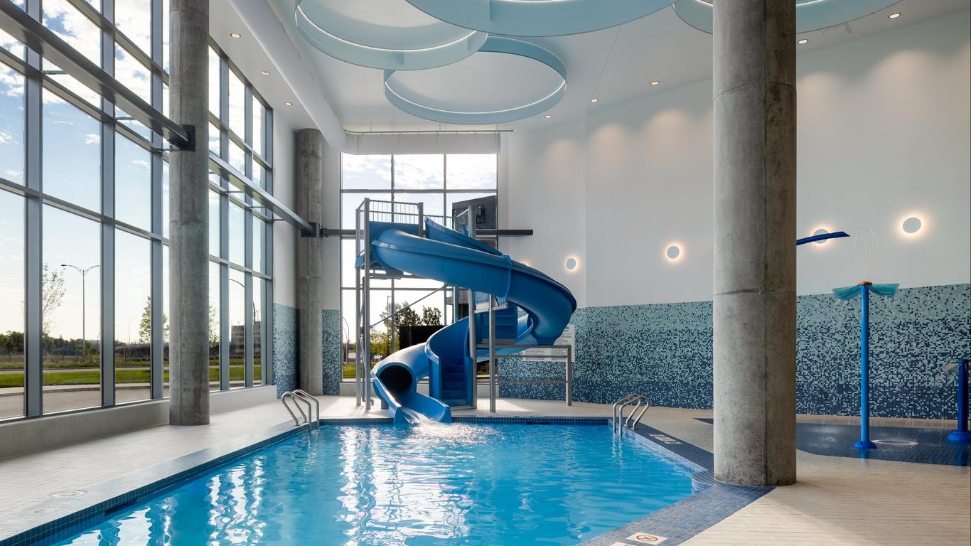 Holiday Inn Express Montreal Airport - St-Laurent By IHG