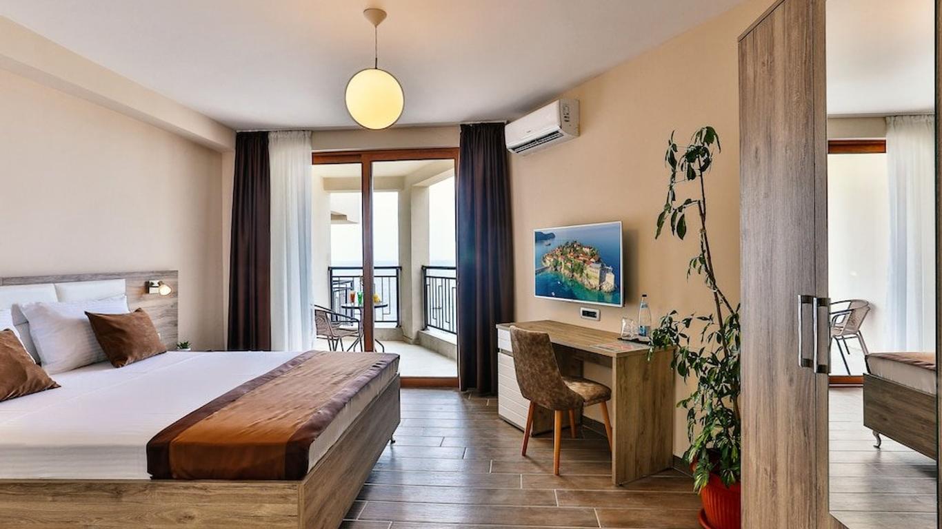 Sunset Hotel