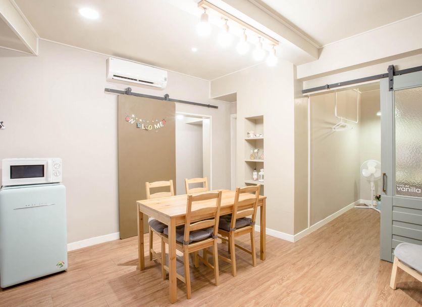 Dining room Photo