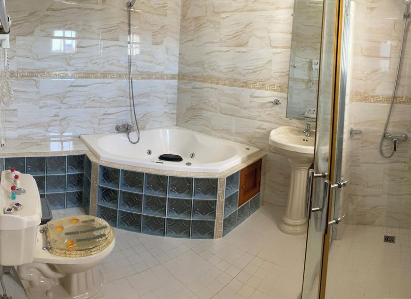 Bathroom Photo
