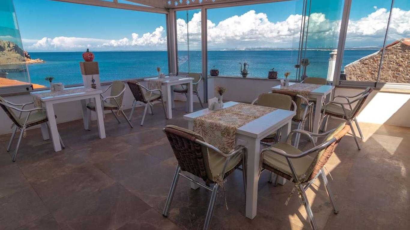 Bozcaada e2 Deniz Otel