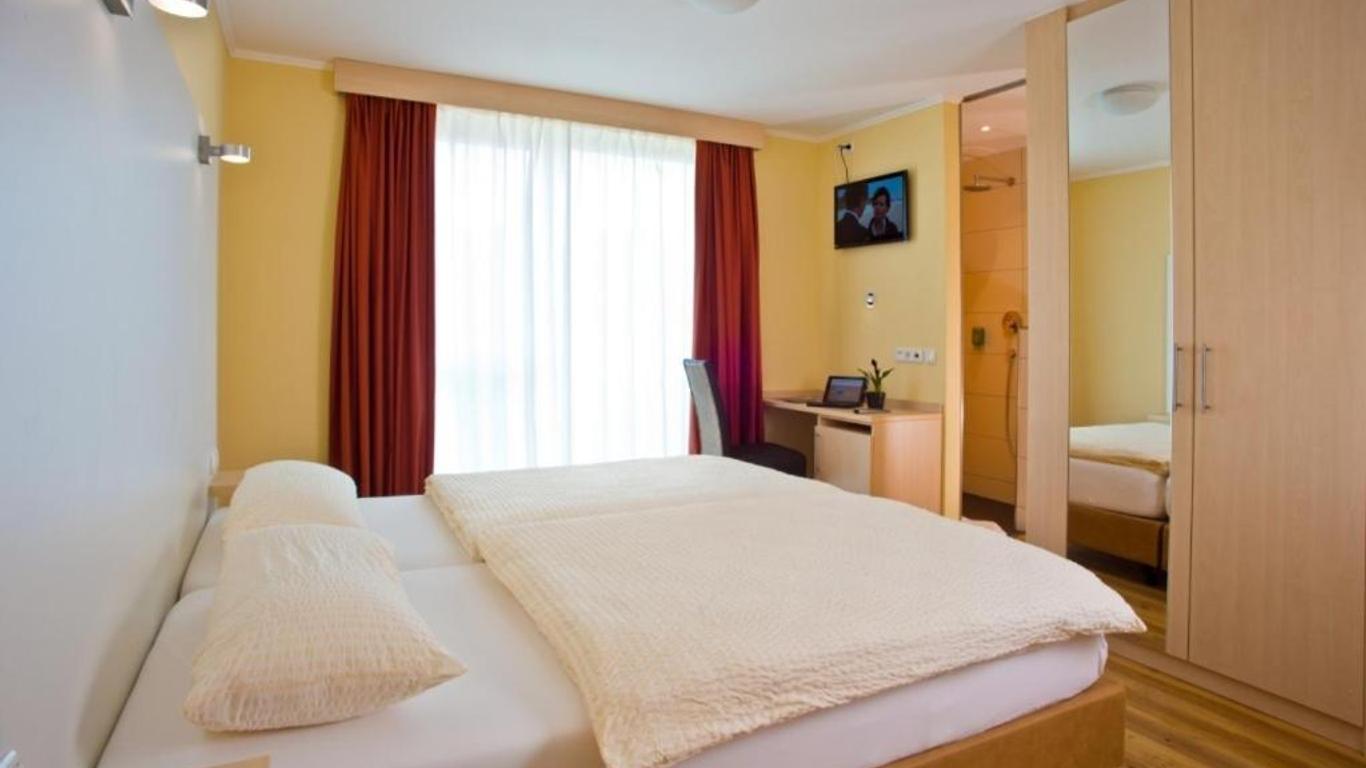 Rotenberg PT Hotel
