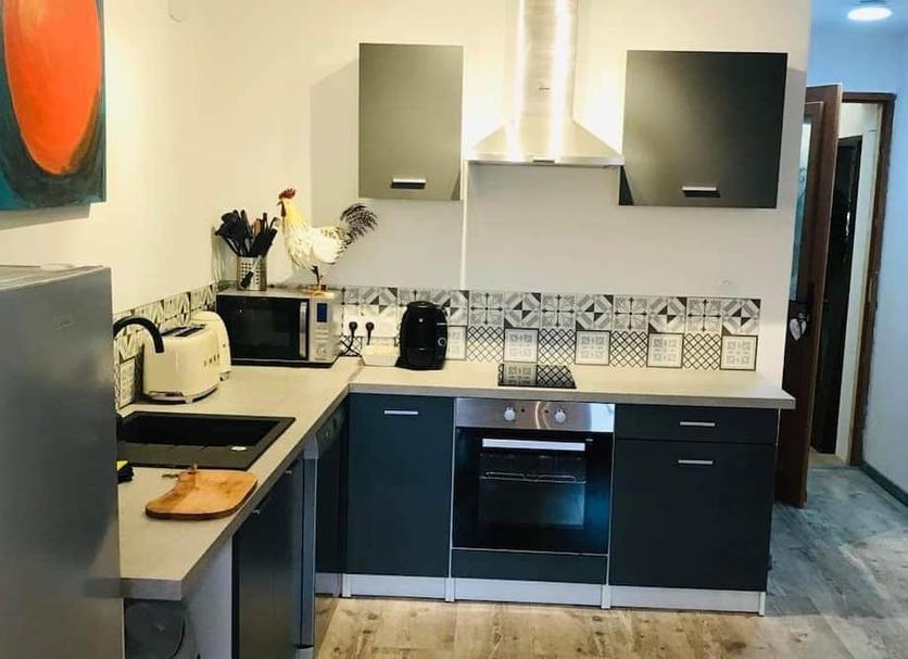Kitchen Photo