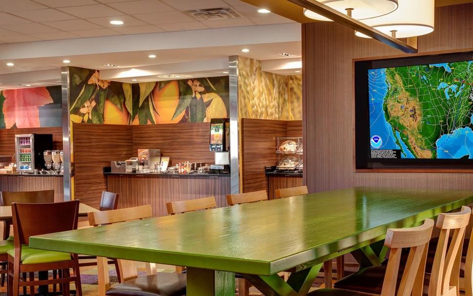 Fairfield Inn Free Breakfast: Jumpstart Your Day Deliciously!
