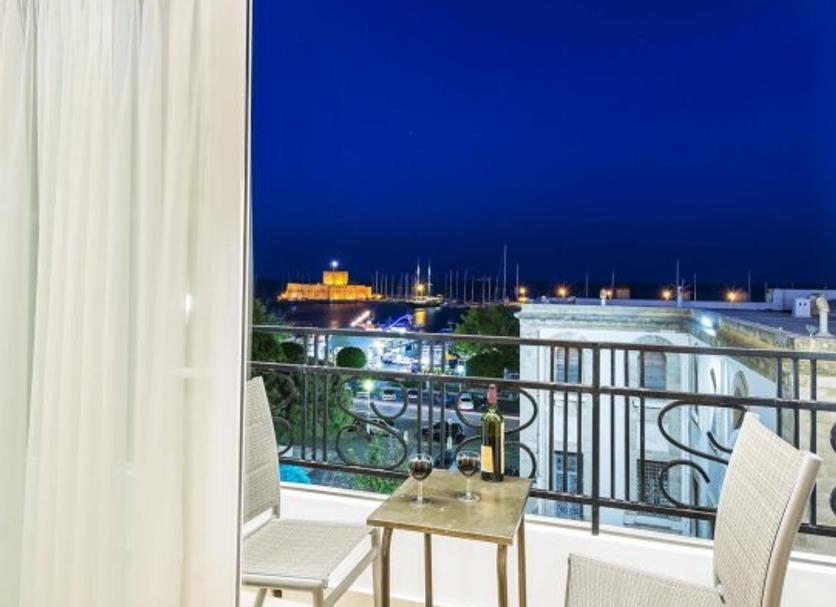 Balcony Photo