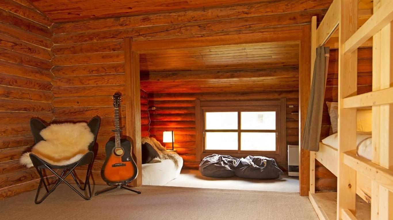Niseko Backcountry Lodge