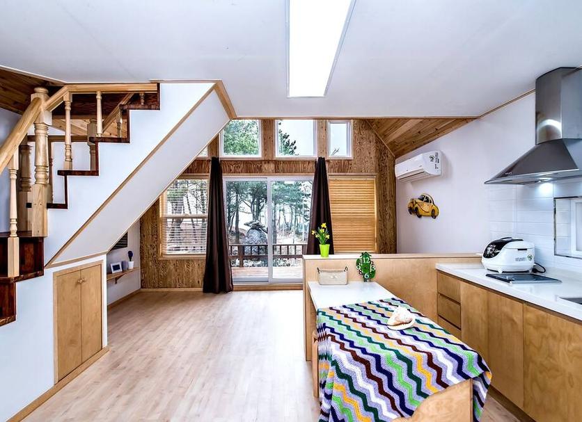 Kitchen Photo