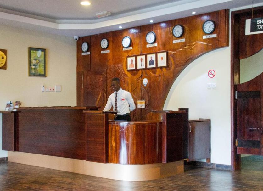 Front desk Photo
