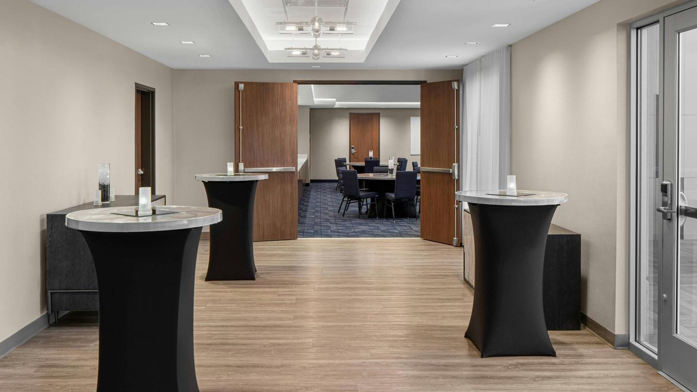 Courtyard by Marriott Houston I-10 West/Memorial