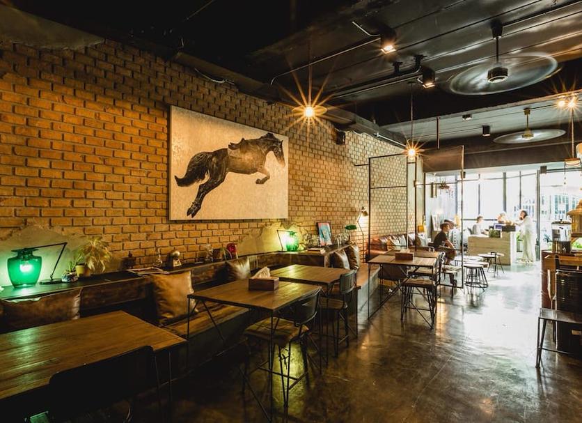 Restaurant Photo