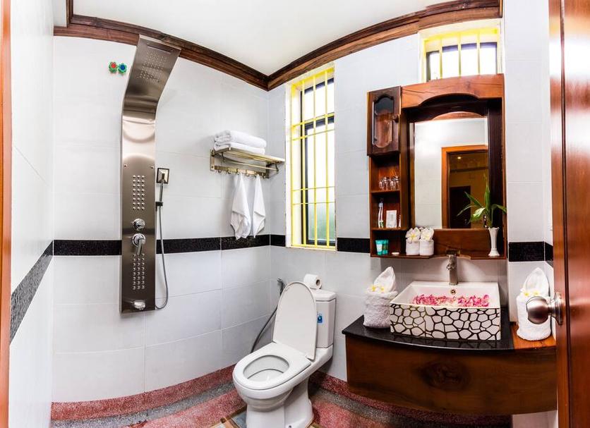 Bathroom Photo
