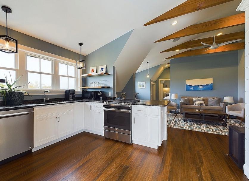Kitchen Photo