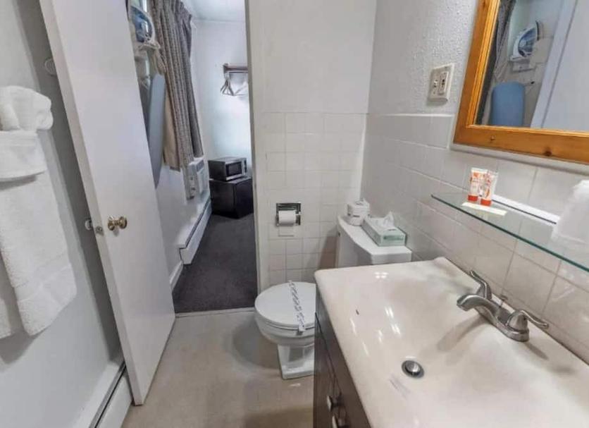 Bathroom Photo
