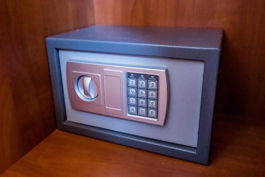 Room amenity
