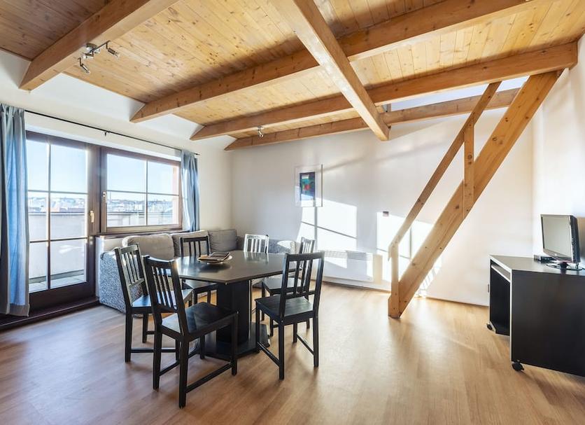 Dining room Photo