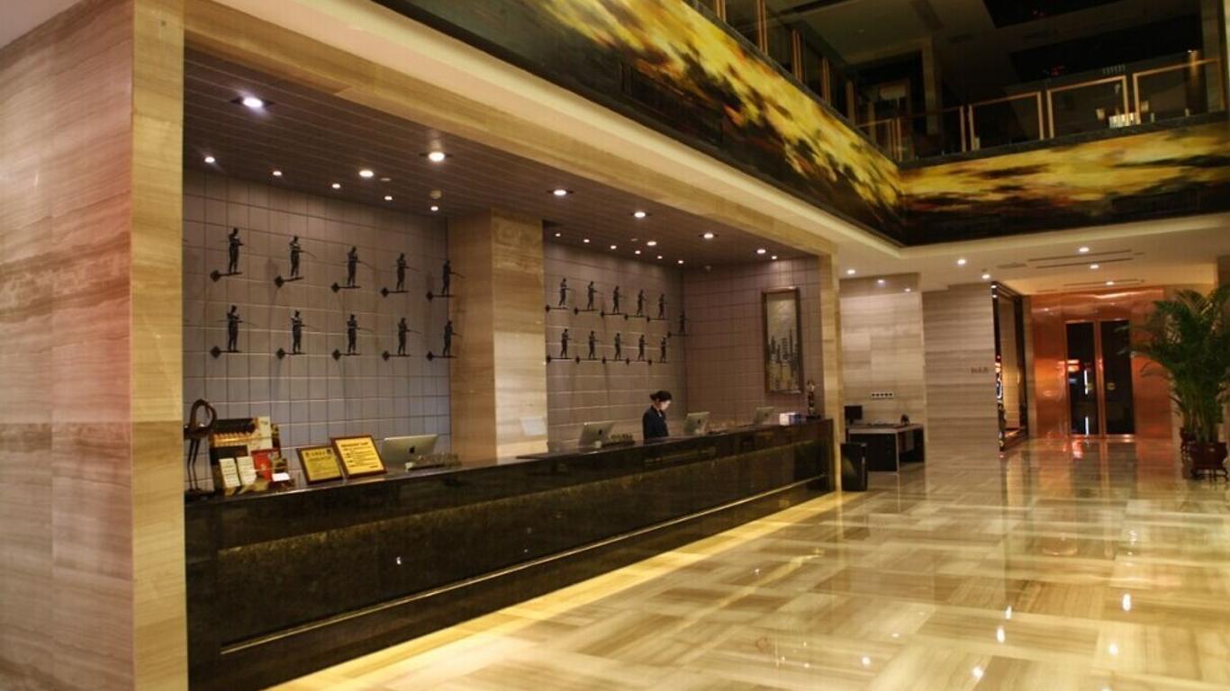 Royal hotel