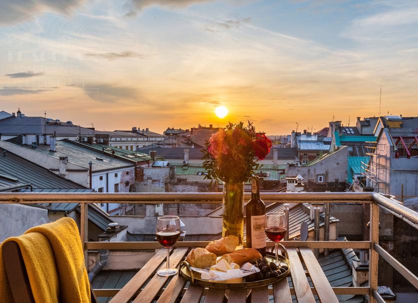 Balcony Photo