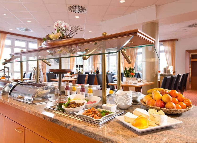 Buffet Photo