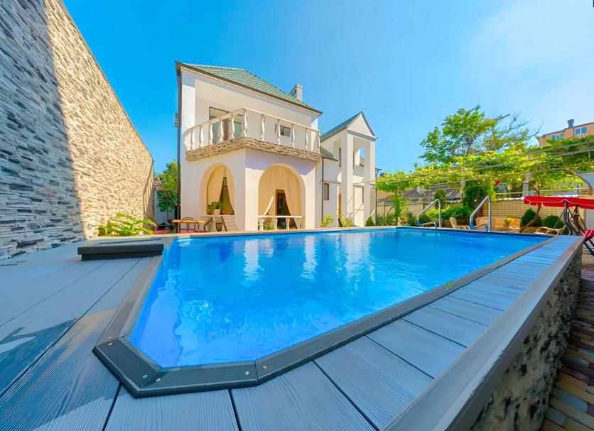 Pool Photo