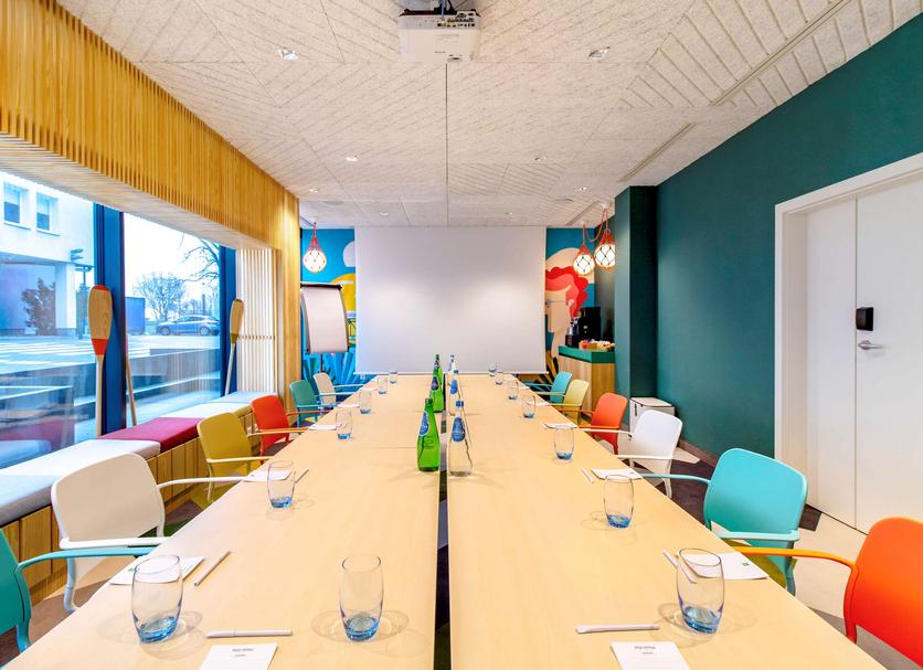 Conference room Photo