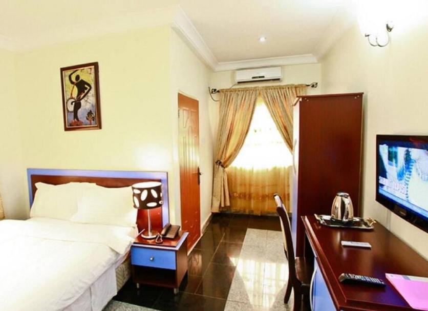 Bedroom Photo